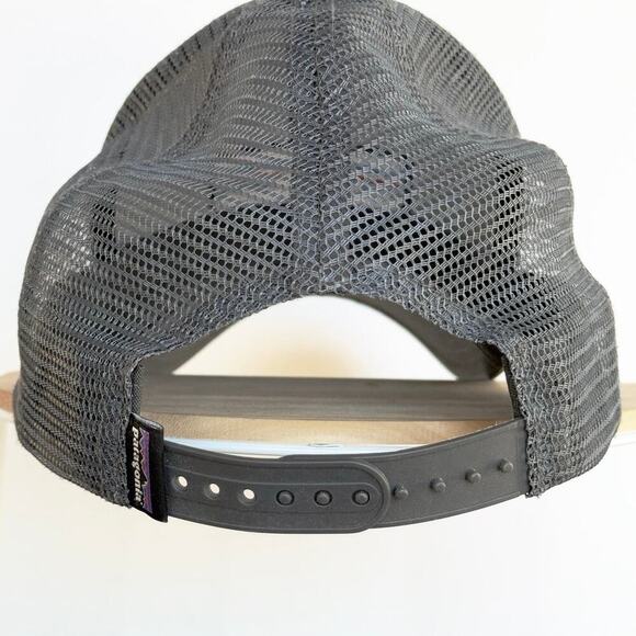 Patagonia Trucker Hat Adult Adjustable Snapback Gray Baseball Cap Outdoor Hiking - Picture 5 of 7